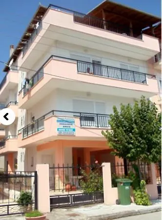 Socrates Apartments Olympiaki Akti Exterior photo